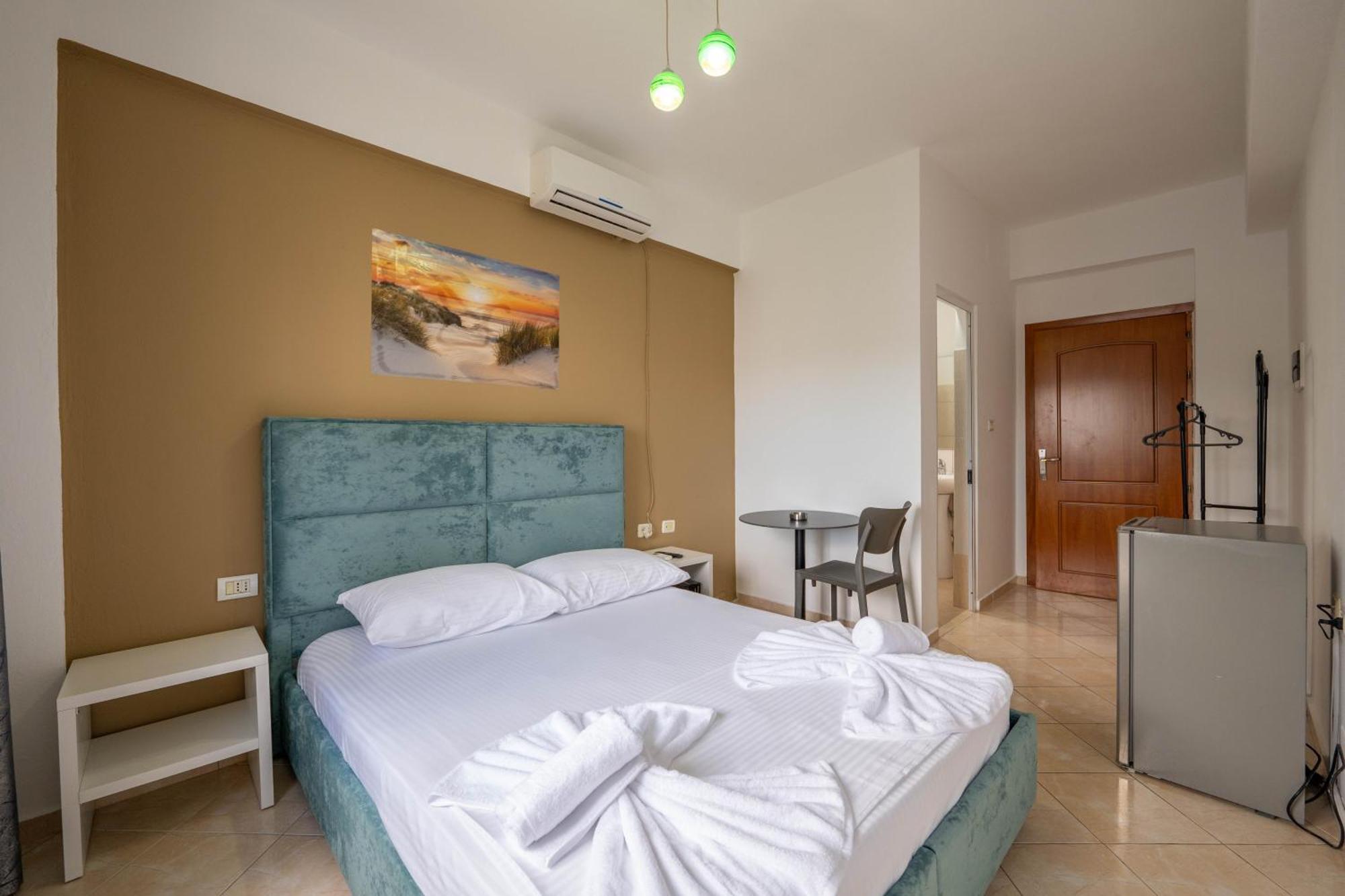 Central Garden Residence Sofia - Free Parking Ksamil Exterior photo